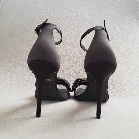 Steve Madden Trusty Sandal Heels in Black Size 10‎ SMAD-WZ1170 Black Tie Bow - Picture 7 of 13